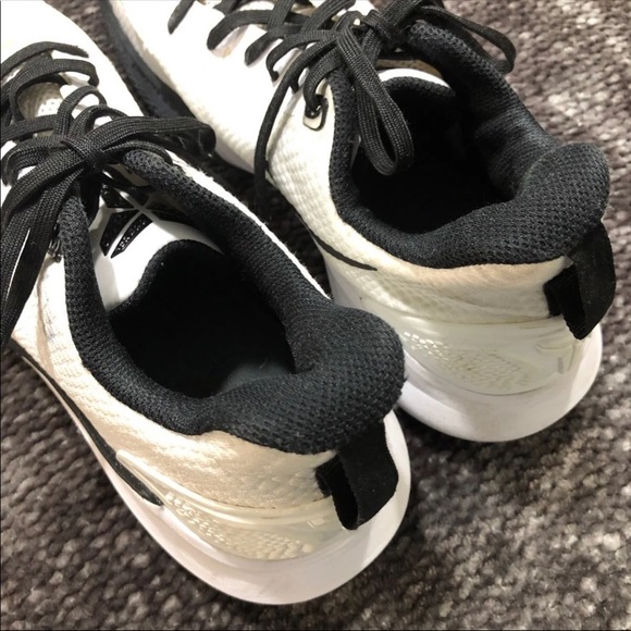 NIKE KOBE MAMBA FOCUS WHITE BLACK AJ5899 100 8.5 - Picture 4 of 12